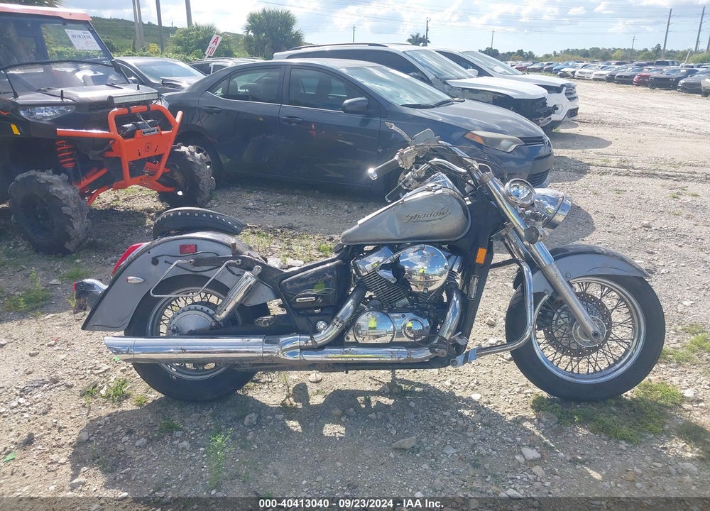 2005 HONDA VT750 CA VIN: JH2RC503X5M102113