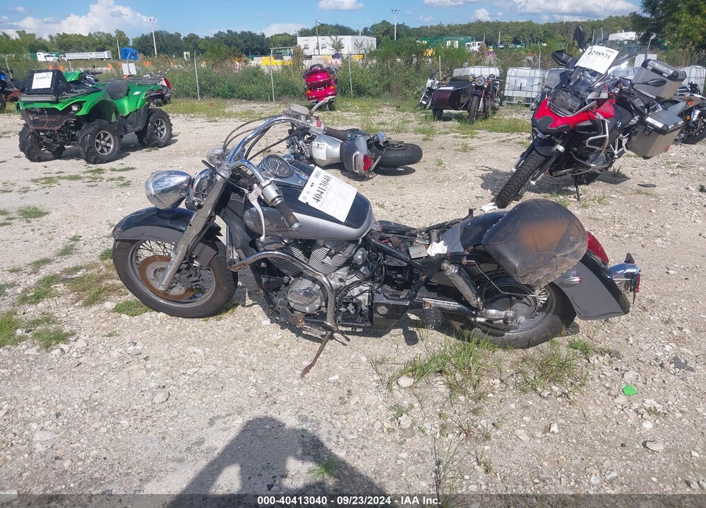 2005 HONDA VT750 CA VIN: JH2RC503X5M102113