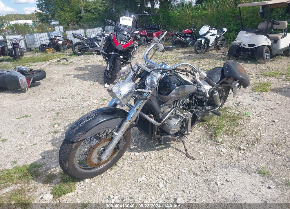 2005 HONDA VT750 CA VIN: JH2RC503X5M102113