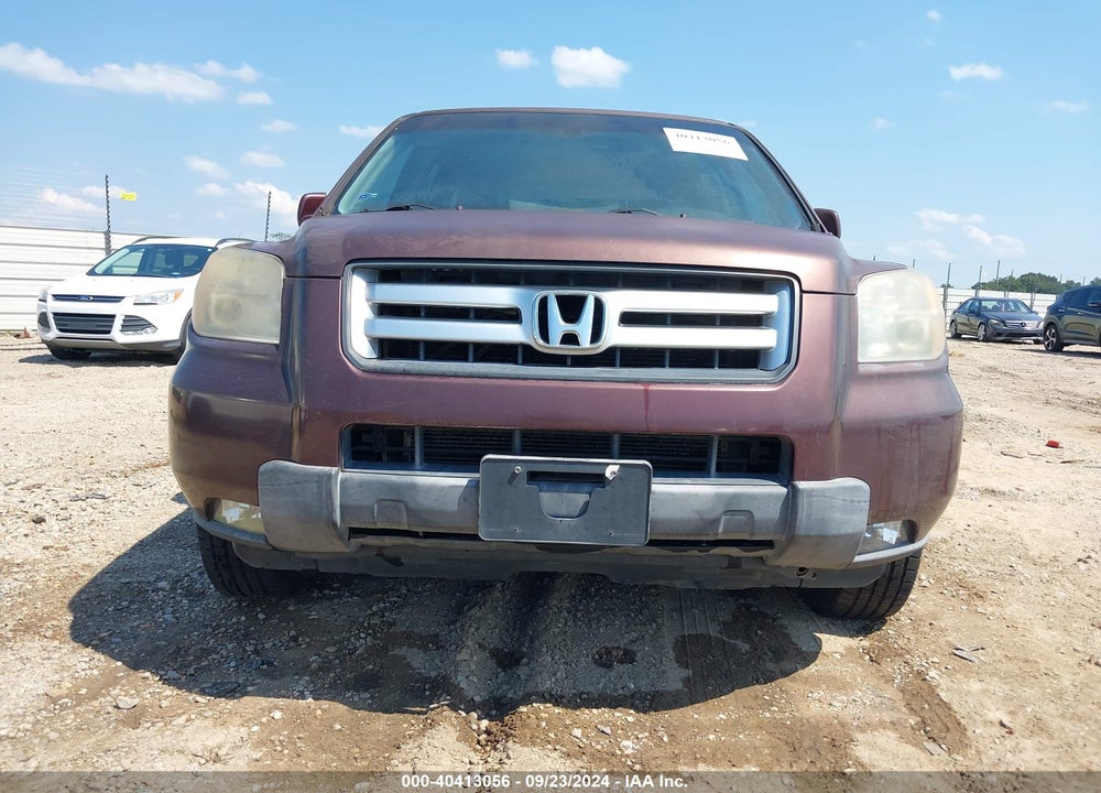 2008 HONDA PILOT EX-L VIN: 5FNYF285X8B005359