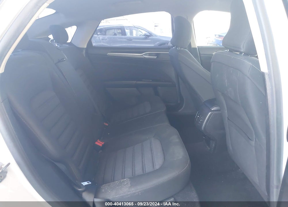 2017 FORD FUSION HYBRID SE VIN: 3FA6P0LU5HR119717