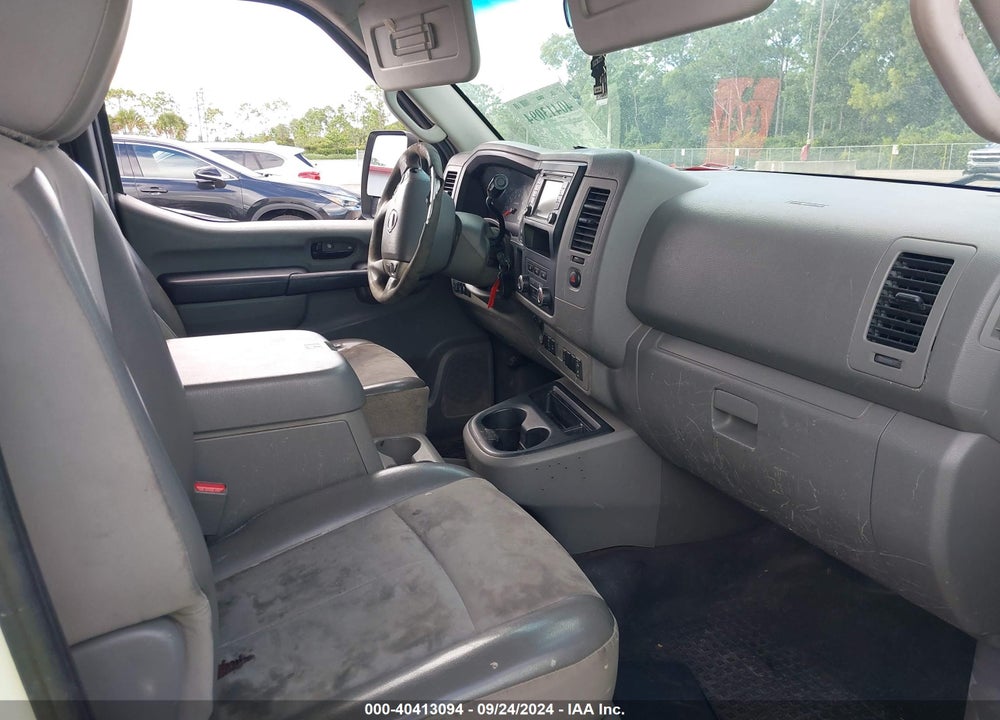 2015 NISSAN NV CARGO NV2500 HD SV V6 VIN: 1N6BF0KY9FN807376