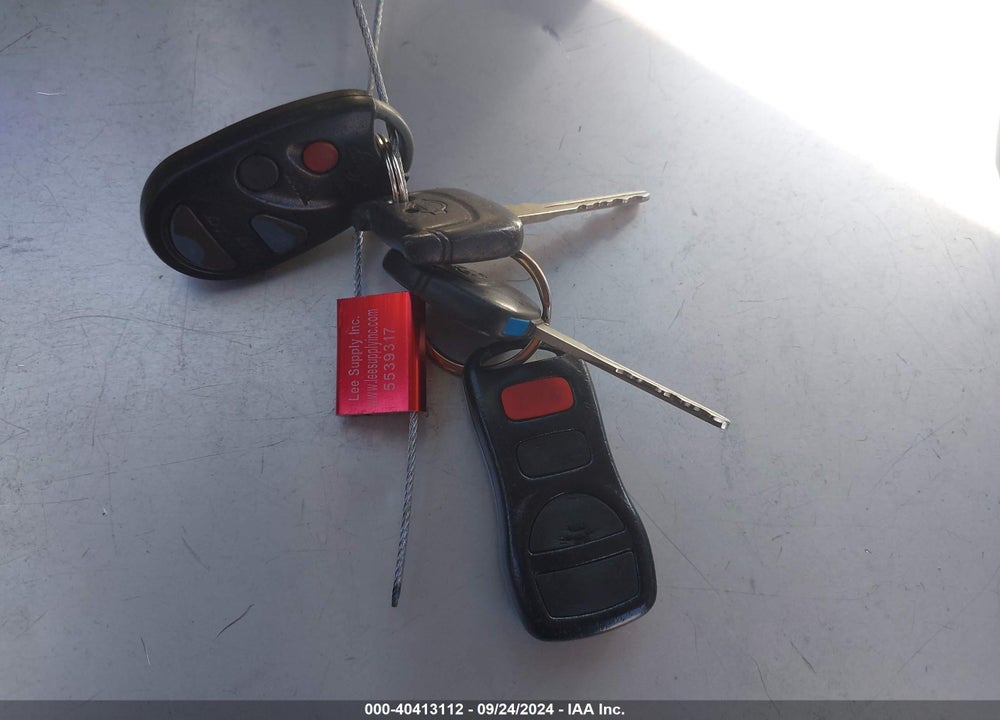 2001 NISSAN MAXIMA GLE VIN: JN1CA31A01T316102