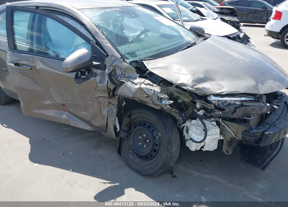 2019 TOYOTA COROLLA LE VIN: 5YFBURHE0KP874763