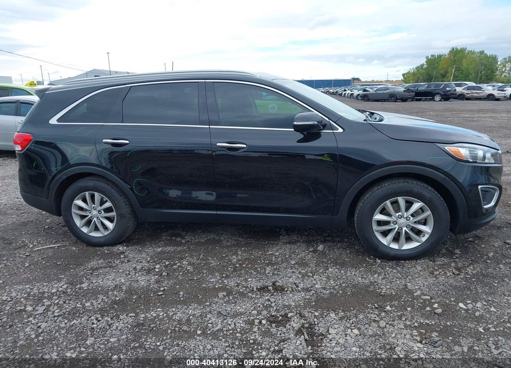 2016 KIA SORENTO 2.4L LX VIN: 5XYPG4A32GG017719