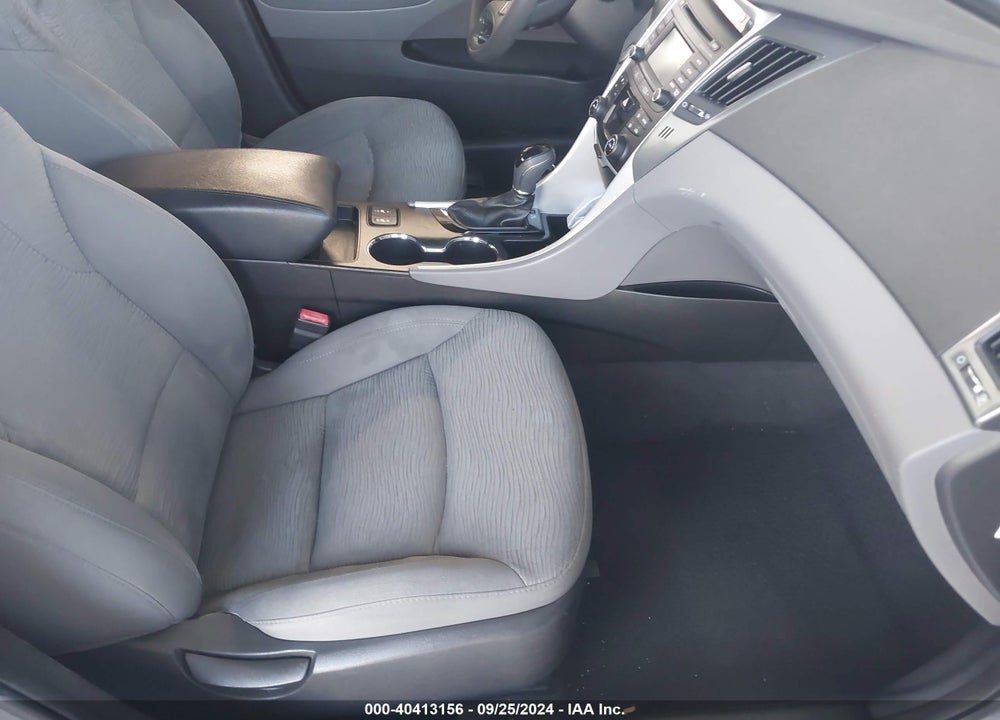2014 HYUNDAI SONATA HYBRID VIN: KMHEC4A40EA115460
