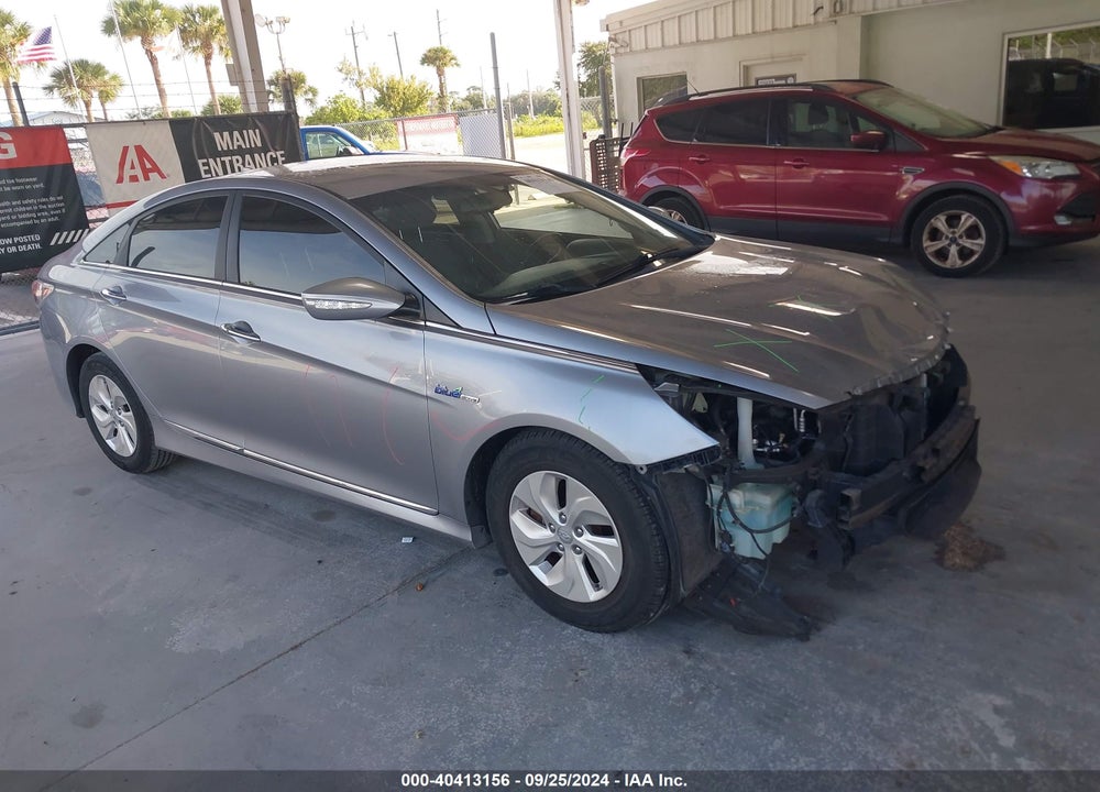 2014 HYUNDAI SONATA HYBRID VIN: KMHEC4A40EA115460