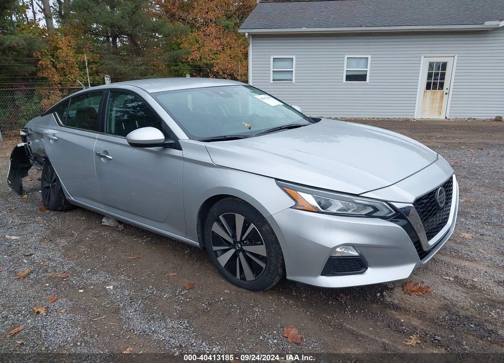 2022 NISSAN ALTIMA SV FWD VIN: 1N4BL4DV4NN318684