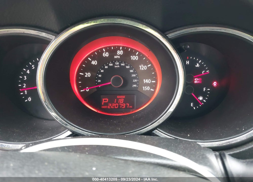 2012 KIA SORENTO SX V6 VIN: 5XYKWDA28CG204400