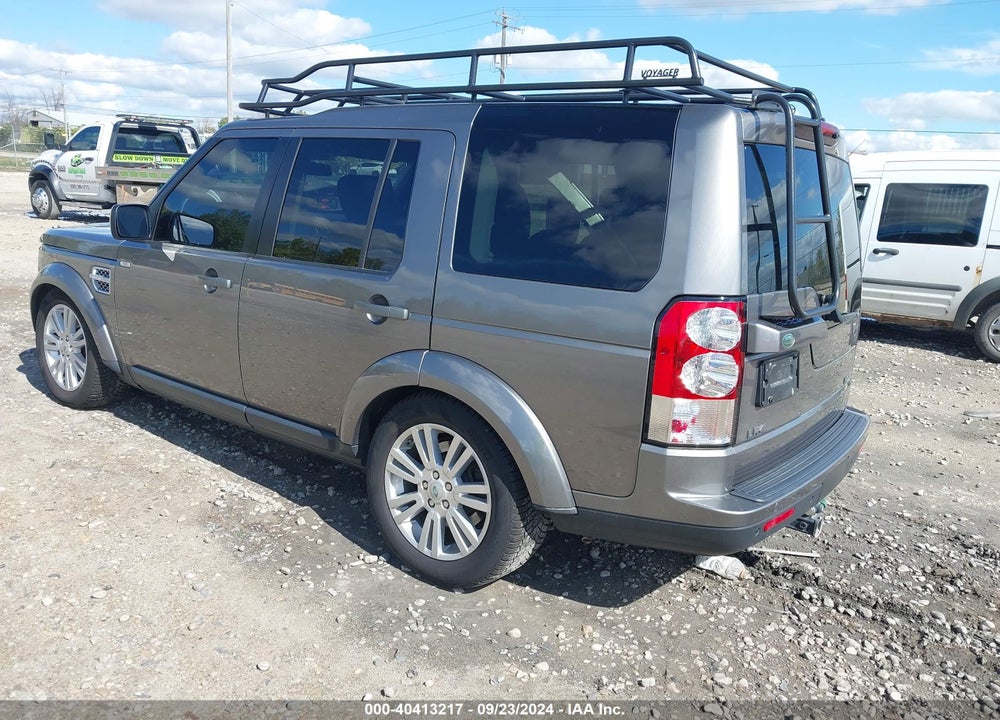 2011 LAND ROVER LR4 VIN: SALAG2D48BA575171
