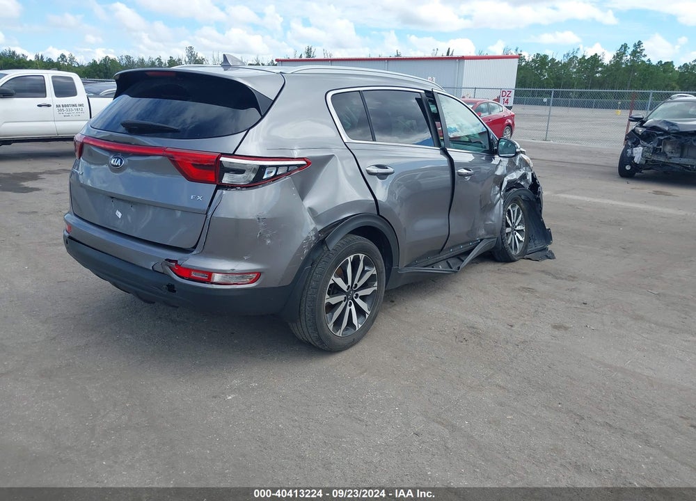 2018 KIA SPORTAGE EX VIN: KNDPN3AC0J7401597