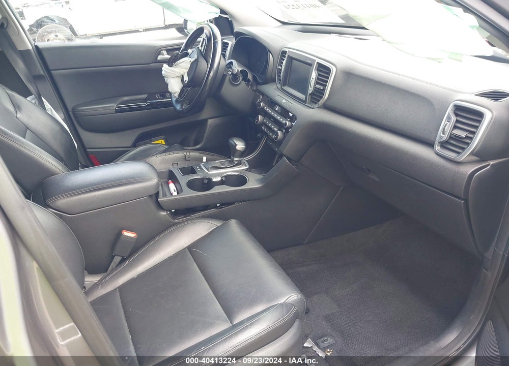 2018 KIA SPORTAGE EX VIN: KNDPN3AC0J7401597