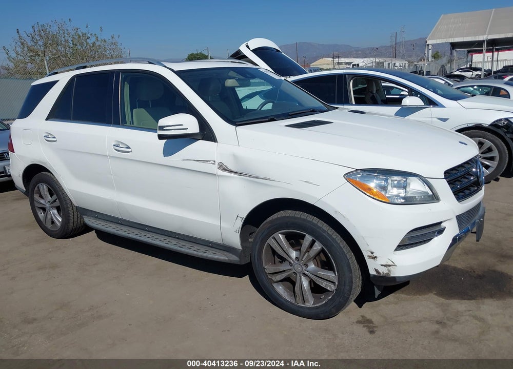 2015 MERCEDES-BENZ ML 350 4MATIC VIN: 4JGDA5HBXFA450092