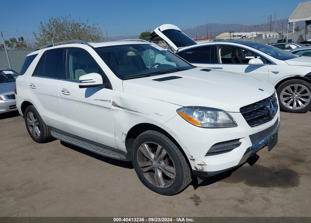 2015 MERCEDES-BENZ ML 350 4MATIC VIN: 4JGDA5HBXFA450092