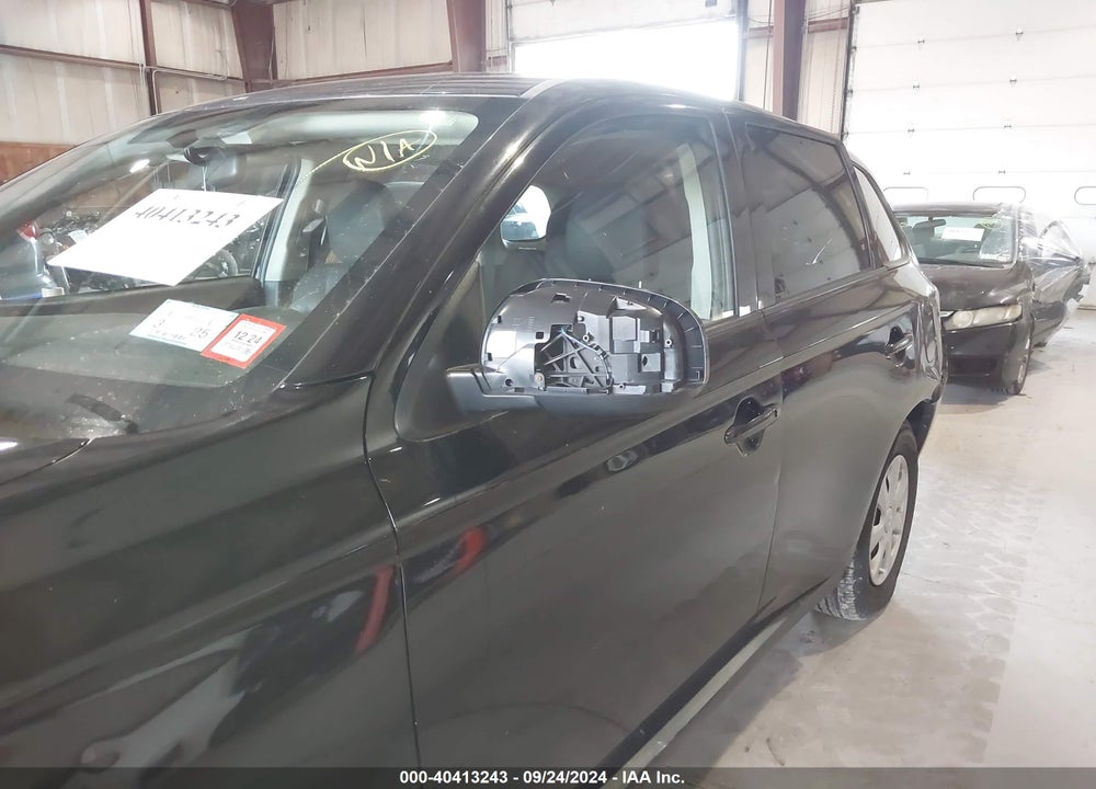 2014 MITSUBISHI OUTLANDER ES VIN: JA4AD2A36EZ006038