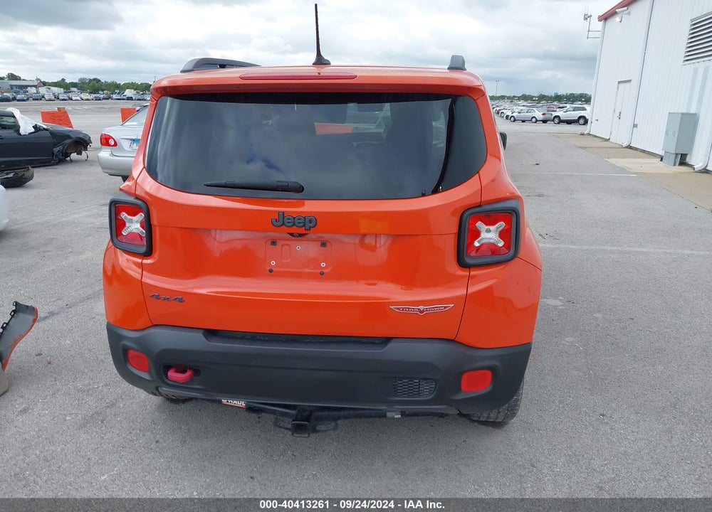 2015 JEEP RENEGADE TRAILHAWK VIN: ZACCJBCT9FPC18145