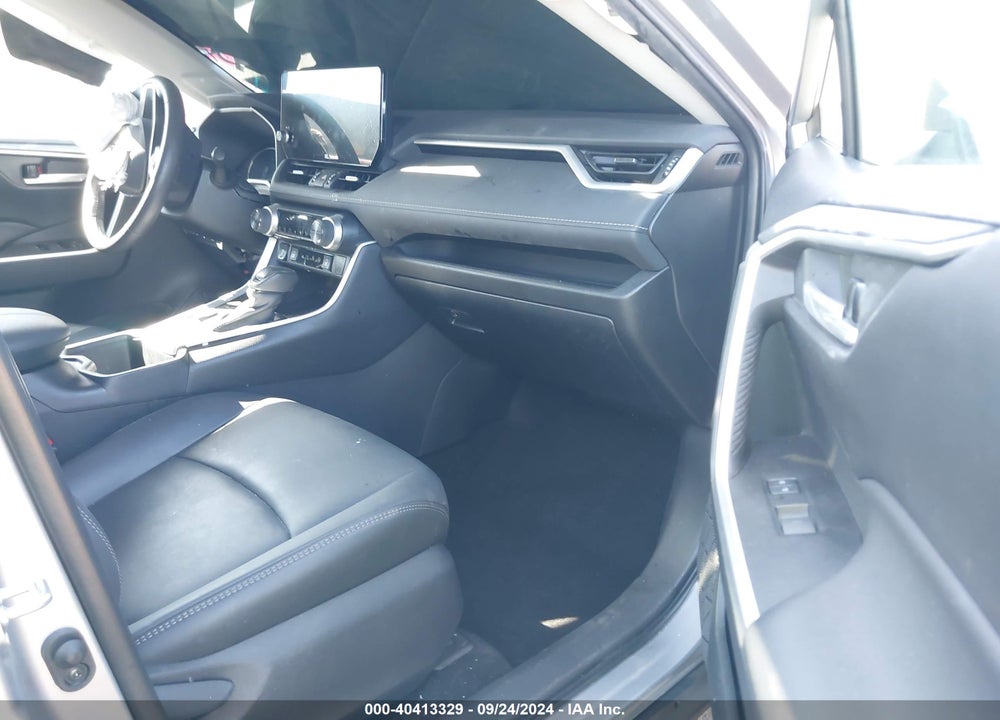 2023 TOYOTA RAV4 HYBRID XLE PREMIUM VIN: 4T3B6RFV7PU120284