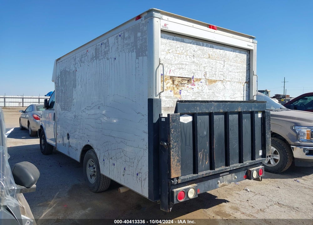 2014 CHEVROLET EXPRESS CUTAWAY 3500 VIN: 1GB0G2BA3E1149098