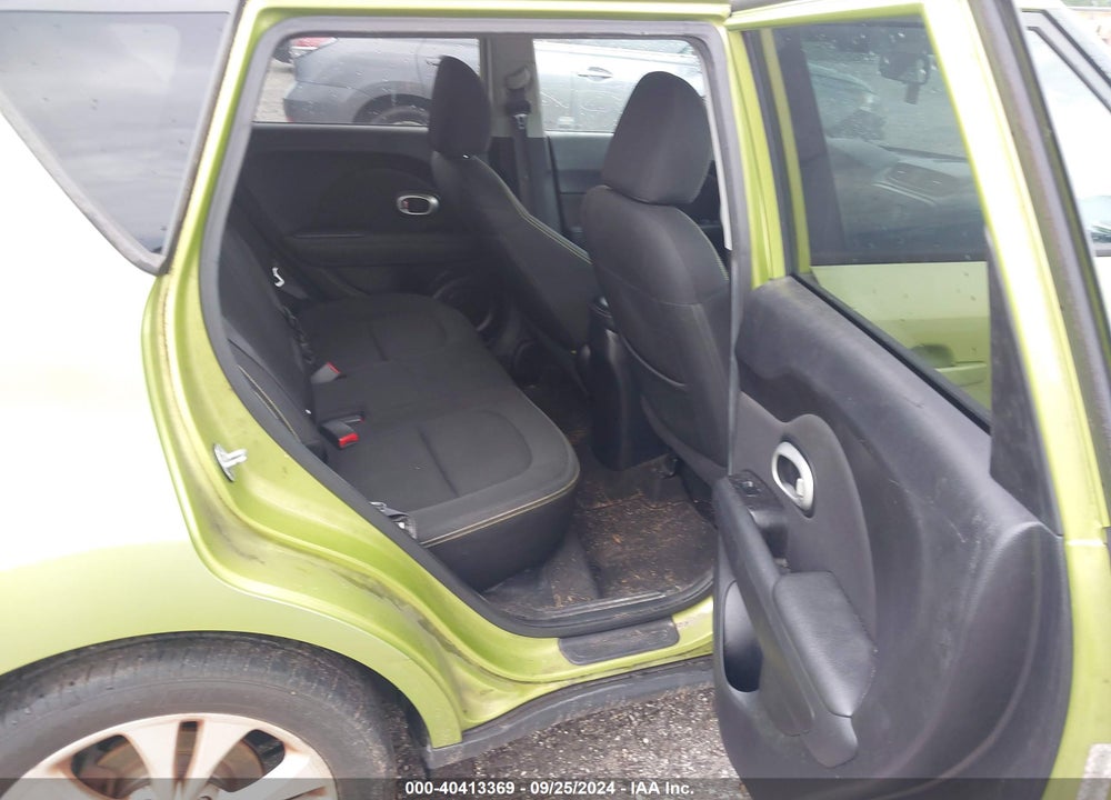2015 KIA SOUL VIN: KNDJP3A5XF7781749