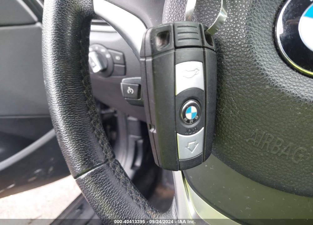 2014 BMW X1 XDRIVE28I VIN: WBAVL1C57EVY11229