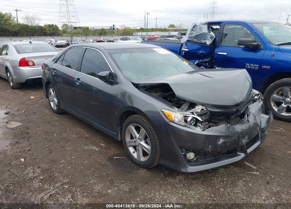 2013 TOYOTA CAMRY SE VIN: 4T1BF1FK8DU707542