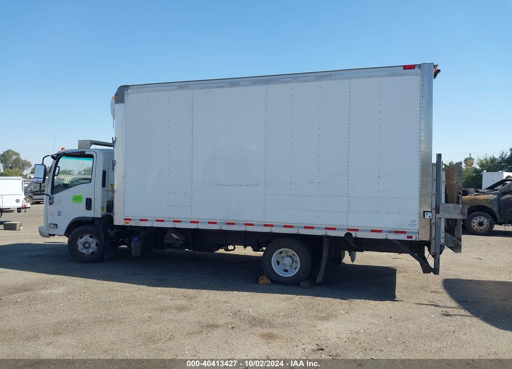 2017 ISUZU NPR HD DSL REG AT VIN: JALC4W168H7000188