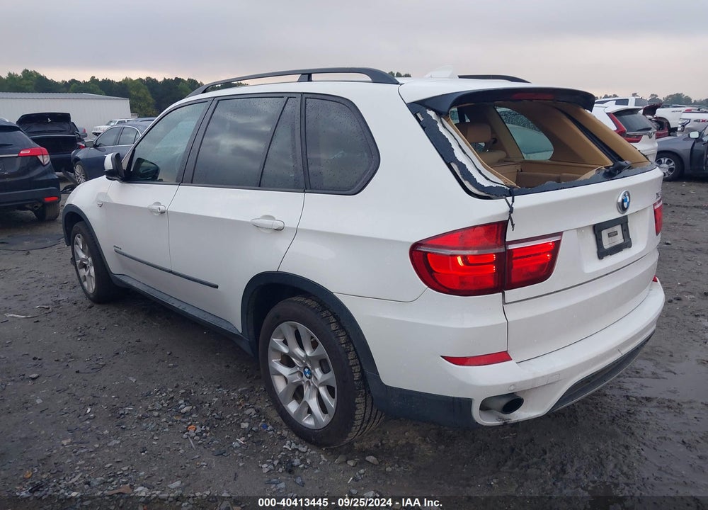 2013 BMW X5 XDRIVE35I/XDRIVE35I PREMIUM/XDRIVE35I SPORT ACTIVITY VIN: 5UXZV4C54D0B05669