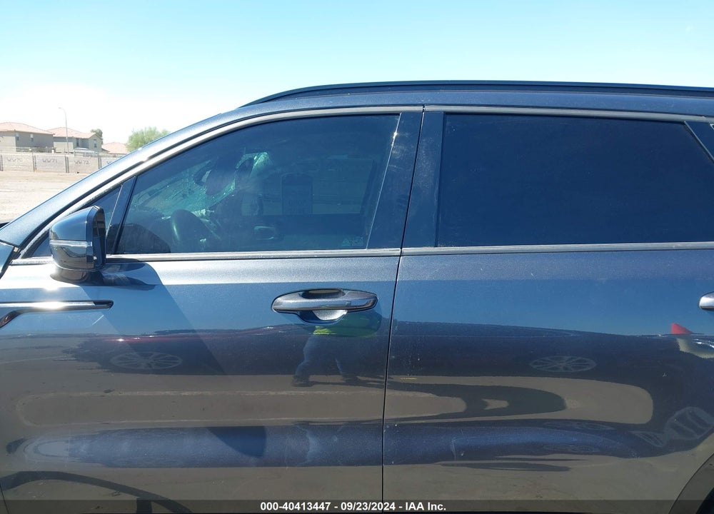 2021 KIA SORENTO EX VIN: 5XYRHDLF0MG065003