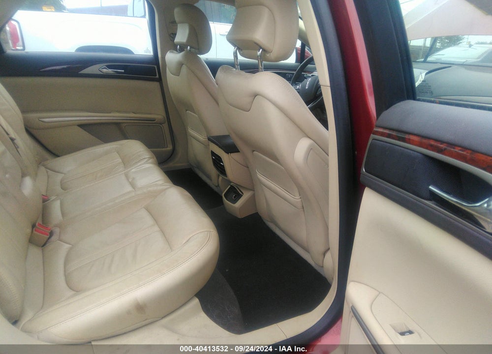 2014 LINCOLN MKZ VIN: 3LN6L2J97ER831430
