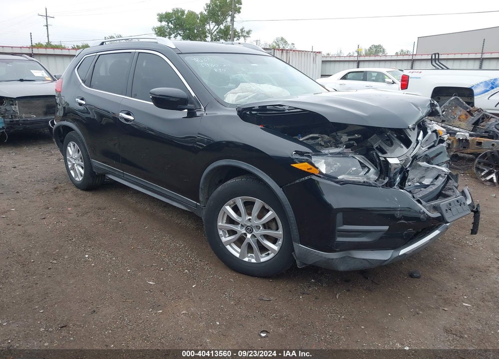 2017 NISSAN ROGUE SV VIN: KNMAT2MV2HP558416