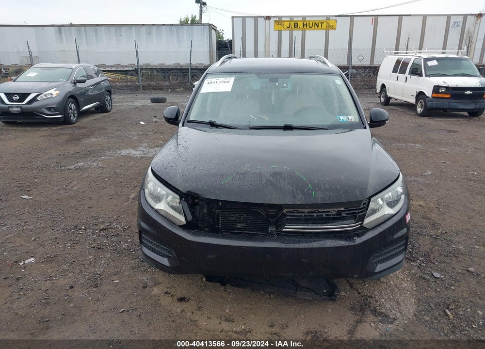 2017 VOLKSWAGEN TIGUAN 2.0T WOLFSBURG EDITION VIN: WVGSV7AXXHK025868