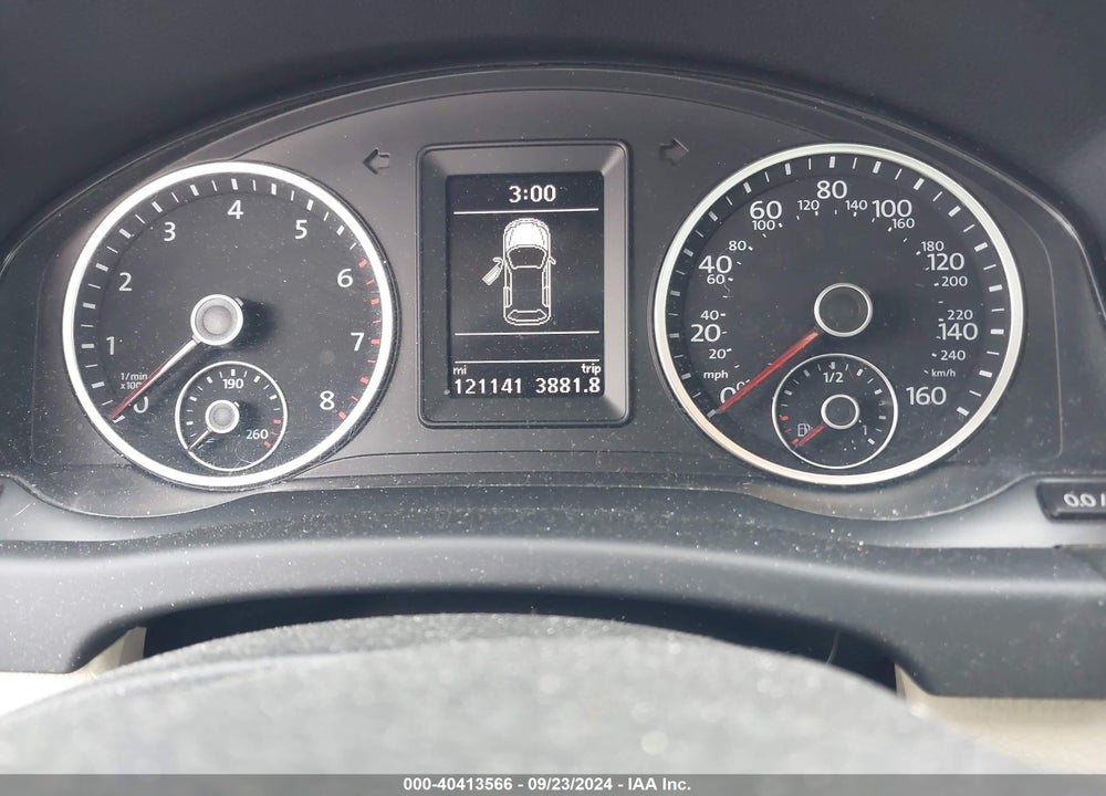 2017 VOLKSWAGEN TIGUAN 2.0T WOLFSBURG EDITION VIN: WVGSV7AXXHK025868