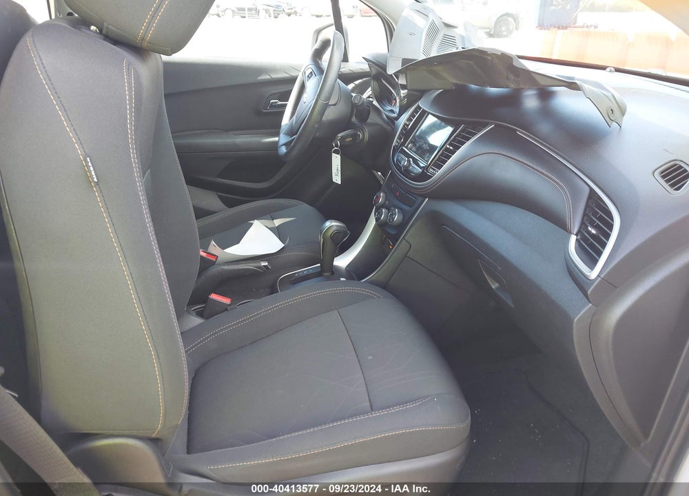 2019 CHEVROLET TRAX LT VIN: 3GNCJLSB5KL266962