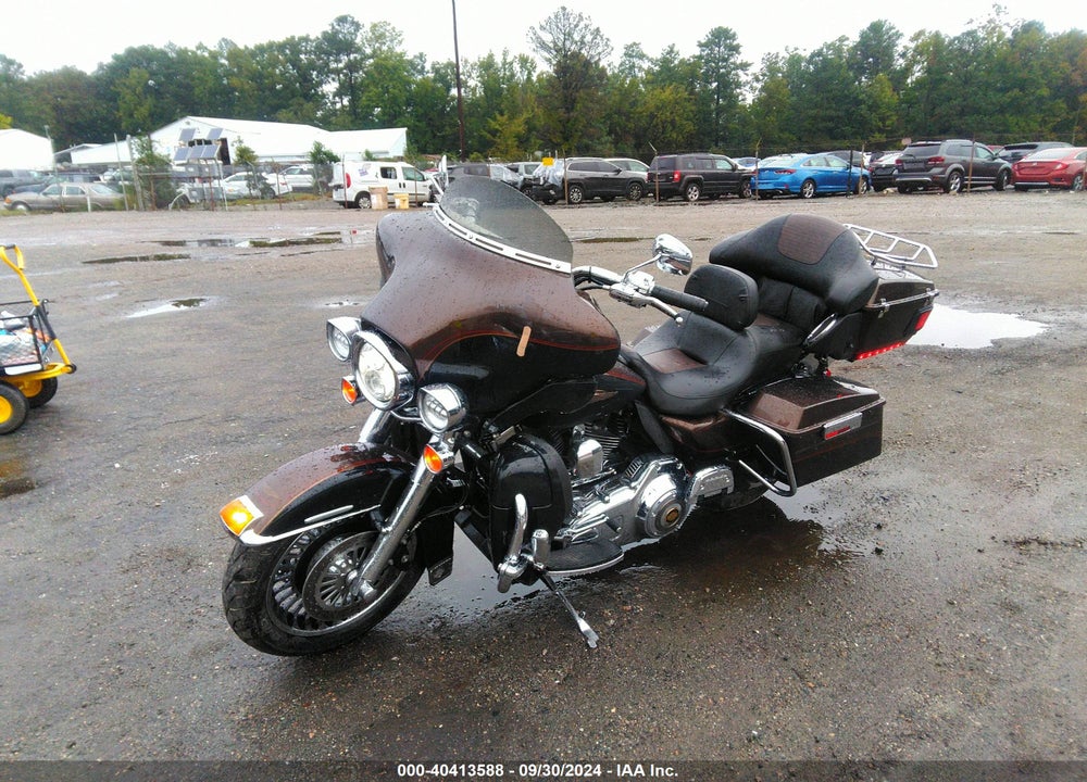 2013 HARLEY-DAVIDSON FLHTK ELECTRA GLIDE ULT LTD/ANN VIN: 1HD1KEM28DB632793