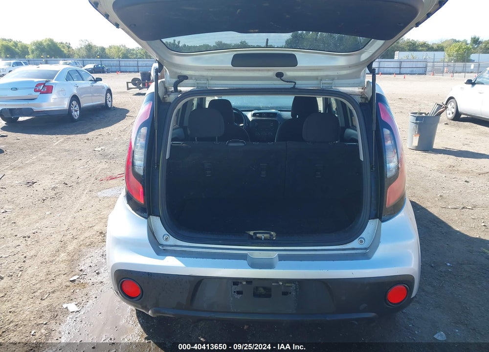 2019 KIA SOUL VIN: KNDJN2A29K7677768