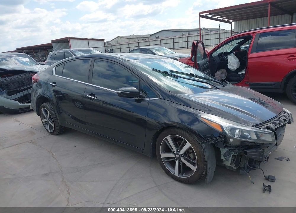 2018 KIA FORTE EX VIN: 3KPFN4A86JE192573