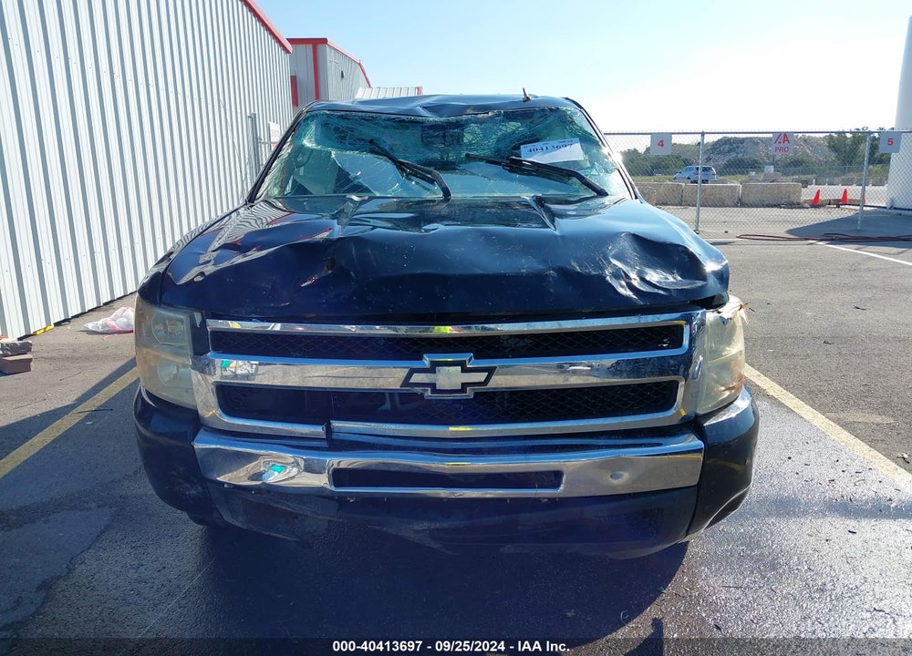 2011 CHEVROLET SILVERADO 1500 LS VIN: 3GCPCREA5BG263675