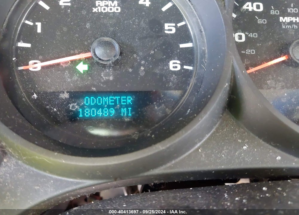 2011 CHEVROLET SILVERADO 1500 LS VIN: 3GCPCREA5BG263675