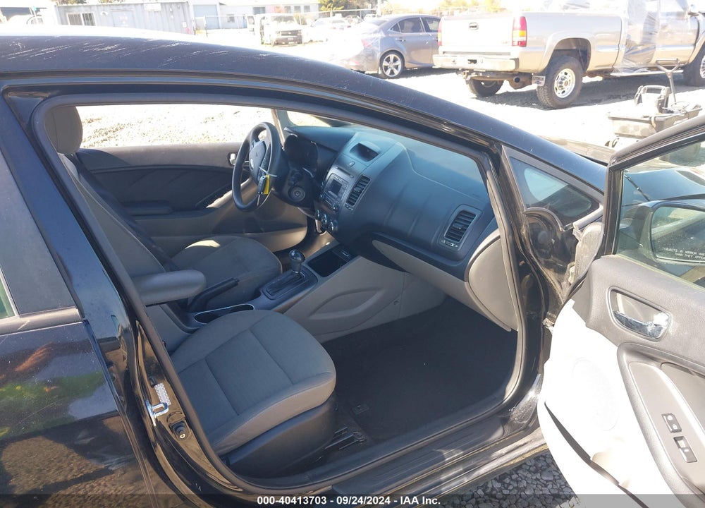 2014 KIA FORTE LX VIN: KNAFX4A64E5101372