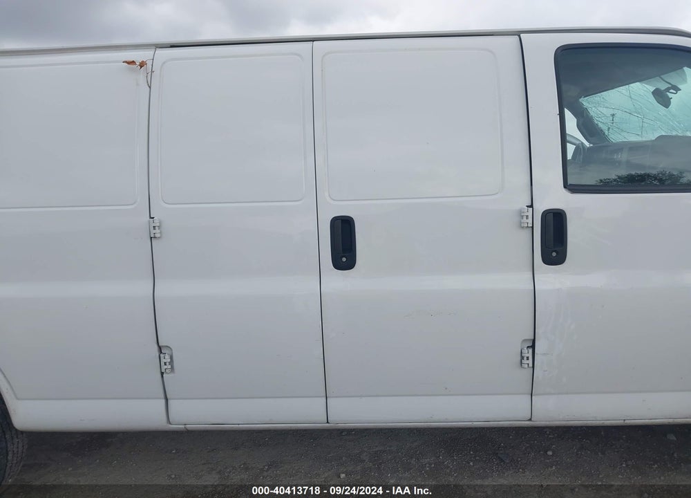 2021 CHEVROLET EXPRESS CARGO RWD 2500 EXTENDED WHEELBASE WT VIN: 1GCWGBFP0M1245919