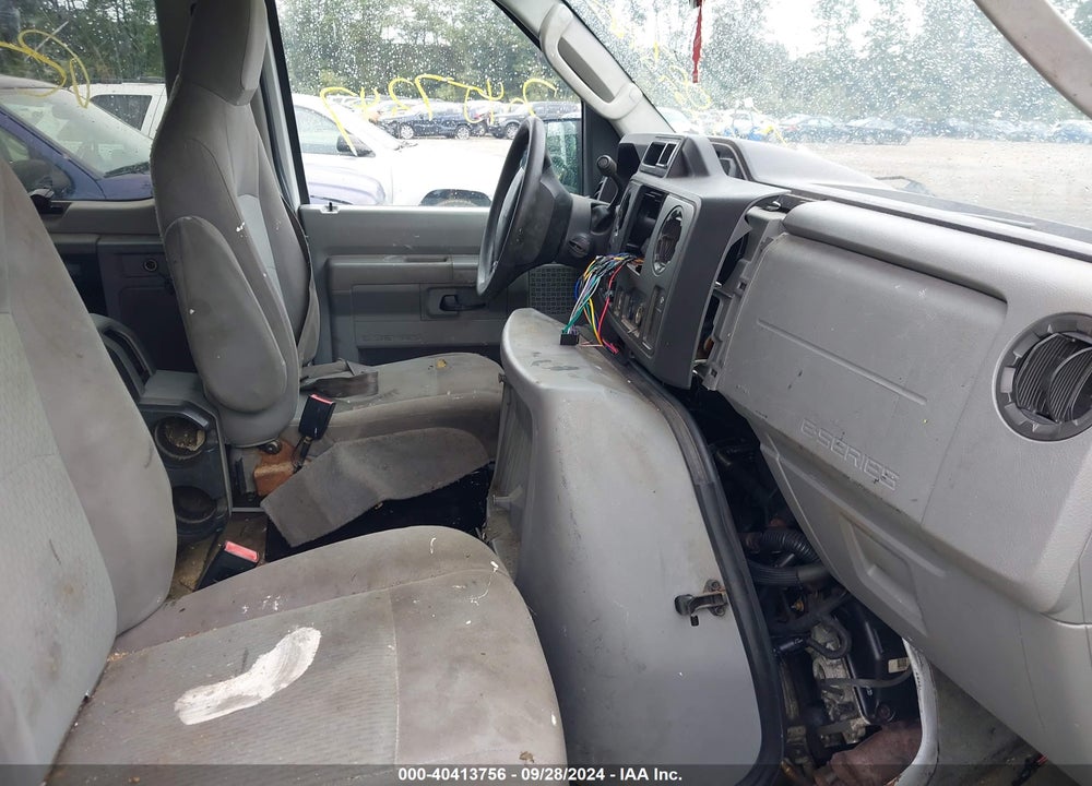 2013 FORD E-350 SUPER DUTY XLT VIN: 1FBNE3BL8DDA27496
