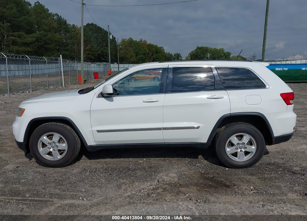 2013 JEEP GRAND CHEROKEE LAREDO VIN: 1C4RJEAG8DC574170