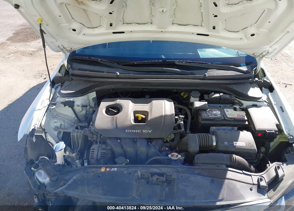2017 HYUNDAI ELANTRA SE VIN: 5NPD74LF9HH091725
