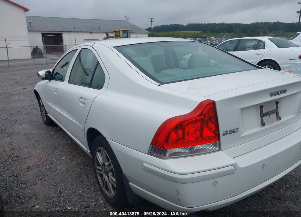 2007 VOLVO S60 2.5T VIN: YV1RH592672635136