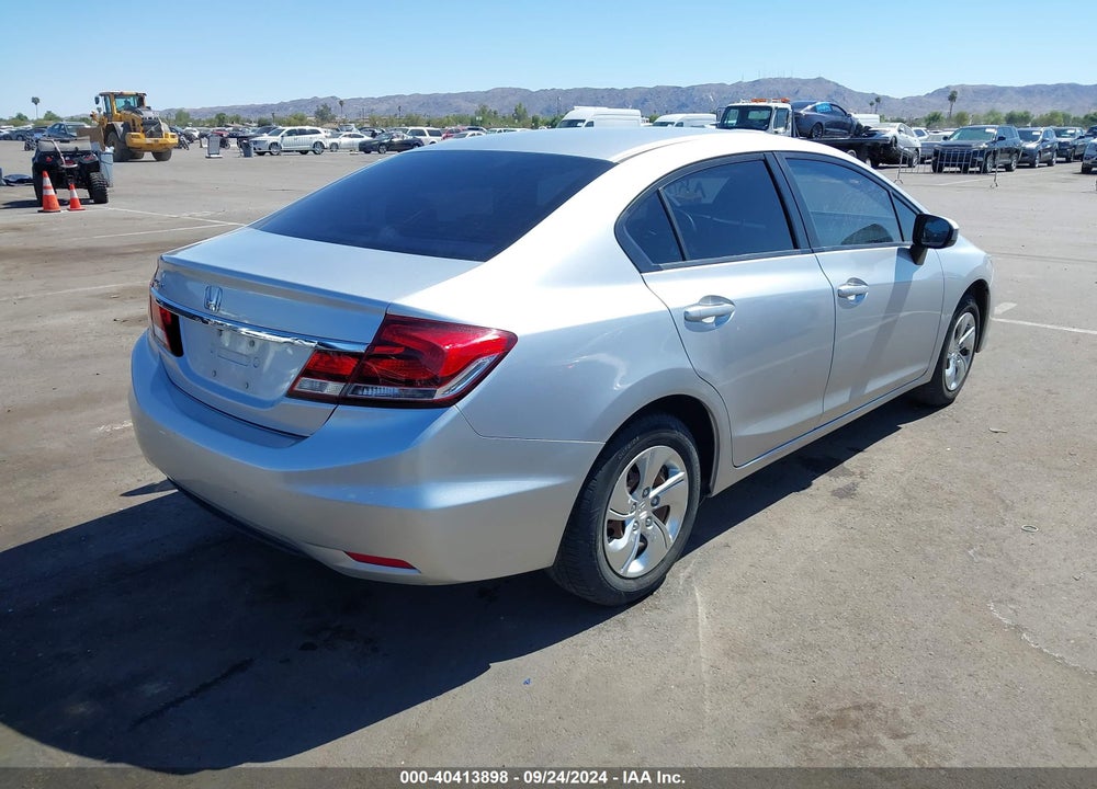 2015 HONDA CIVIC LX VIN: 19XFB2F57FE105833