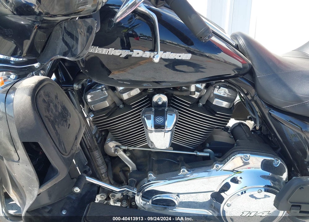 2022 HARLEY-DAVIDSON FLHTK VIN: 1HD1KEF28NB604751