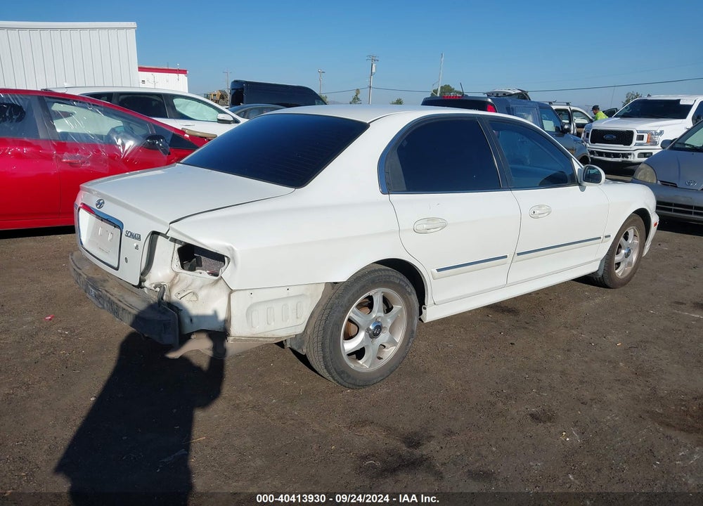 2005 HYUNDAI SONATA GLS/LX VIN: KMHWF35H55A144004