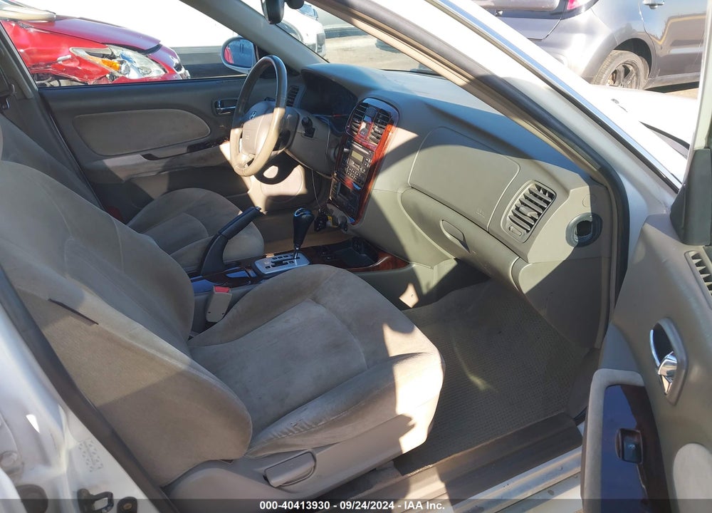 2005 HYUNDAI SONATA GLS/LX VIN: KMHWF35H55A144004