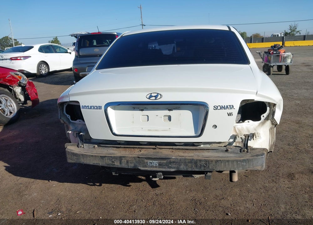 2005 HYUNDAI SONATA GLS/LX VIN: KMHWF35H55A144004