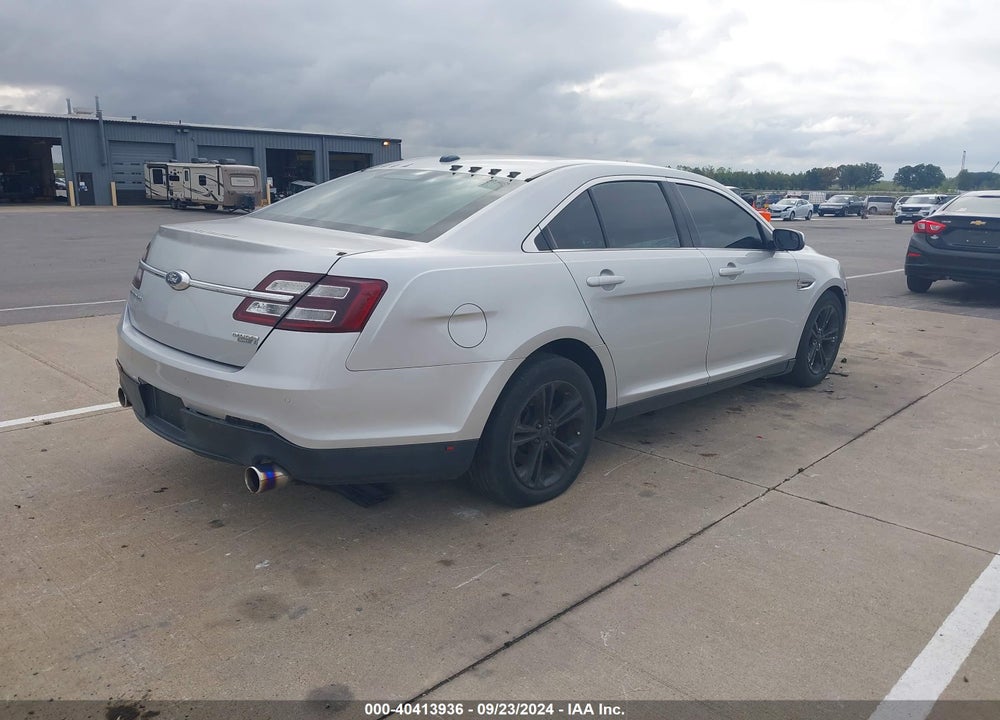 2015 FORD TAURUS SEL VIN: 1FAHP2H83FG114892